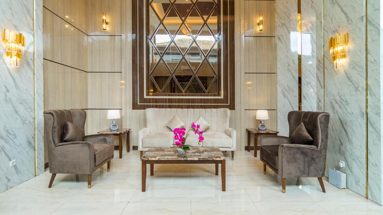 Pop! Hotel Teuku Umar Dempassar Exterior foto