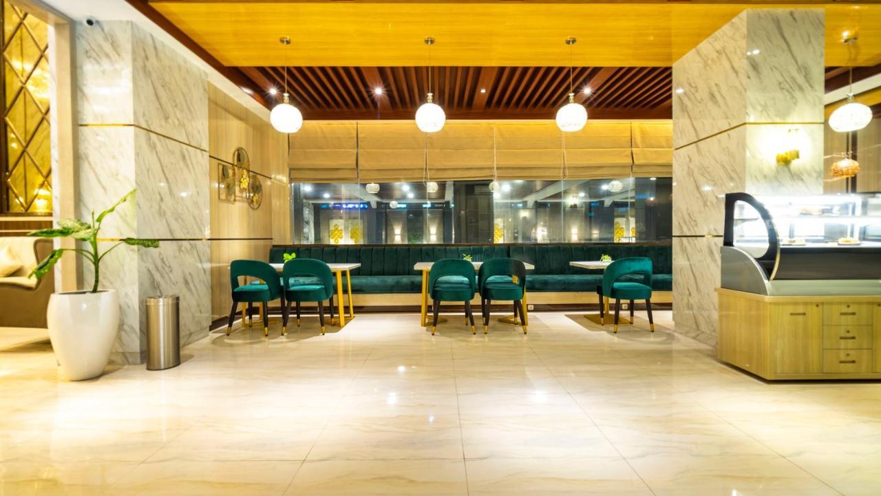 Pop! Hotel Teuku Umar Dempassar Exterior foto